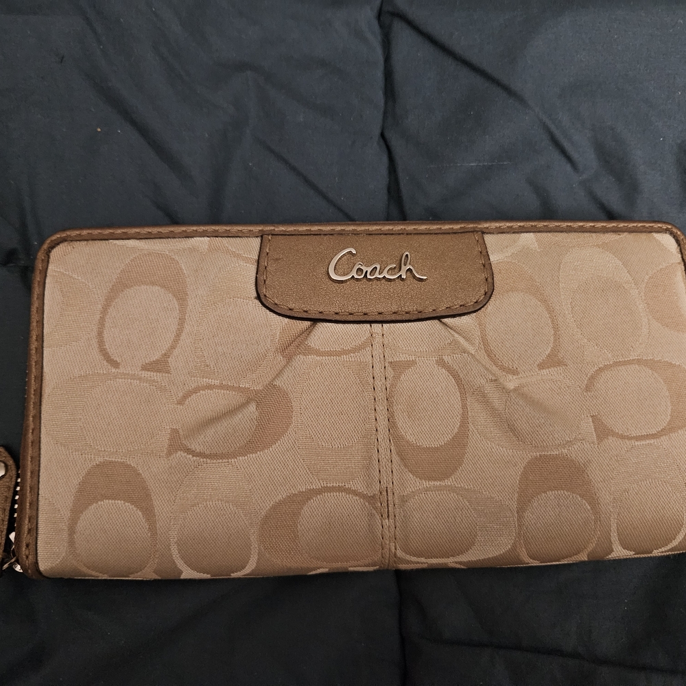 Coach Beige and Brown Signature Satchel and Wallet - Picture 2 of 6